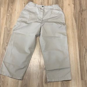 Khaki crop pants